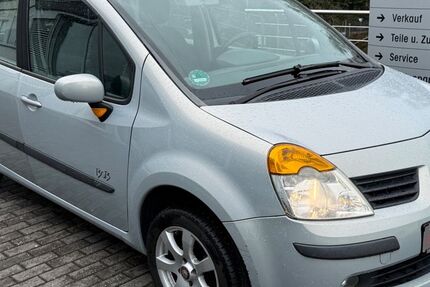 Renault Modus 168.381 km 2.666 &euro; Radevormwald 42477