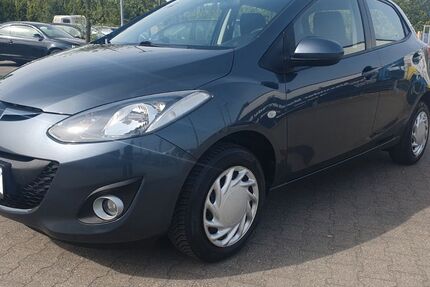 Mazda 2 89.667 km 6.799 &euro; Essen 45326