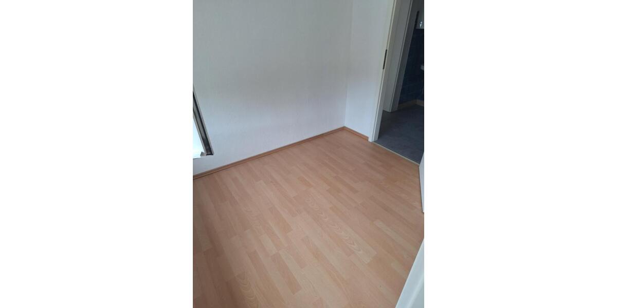 Etagenwohnung Wuppertal Lichtenplatz - 3 Zimmer, 63 m&sup2;, 363&euro; | Angebot:25781066