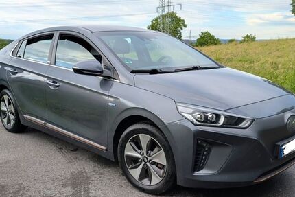 Hyundai IONIQ 140.000 km 12.400 &euro; Schwelm 58332