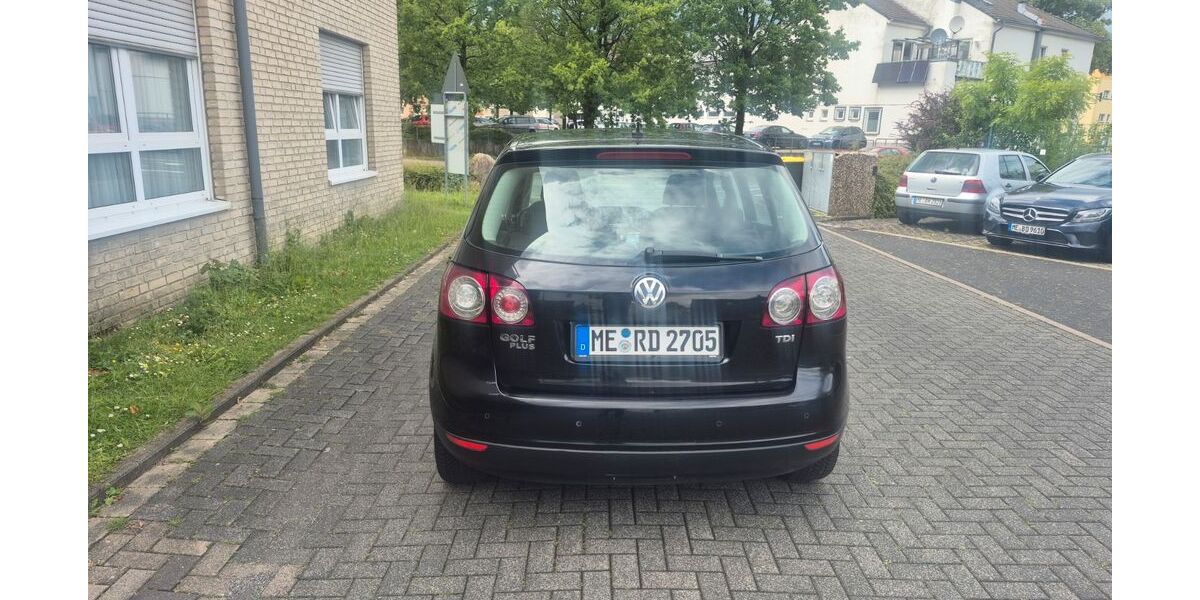 VW Golf Plus 233.000 km 2.999 &euro; Velbert 42549