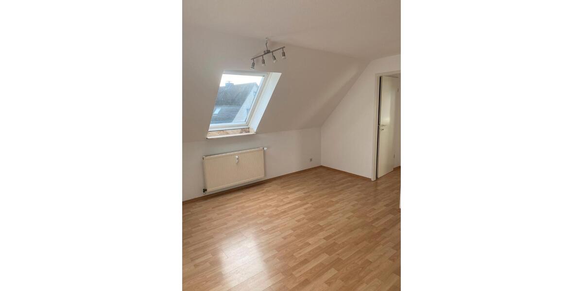 Dachgeschoßwohnung Ratingen Homberg - 2 Zimmer, 60 m&sup2;, 590&euro; | Angebot:26343004