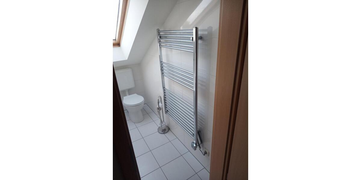 Dachgeschoßwohnung Mülheim an der Ruhr Dümpten - 2 Zimmer, 52 m&sup2;, 520&euro; | Angebot:26237463