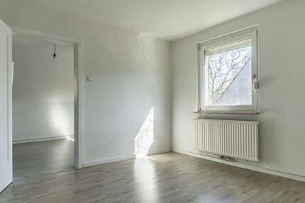 Wohnung Hagen Hohenlimburg - 2 Zimmer, 49 m&sup2;, 330&euro; | Angebot:26756822