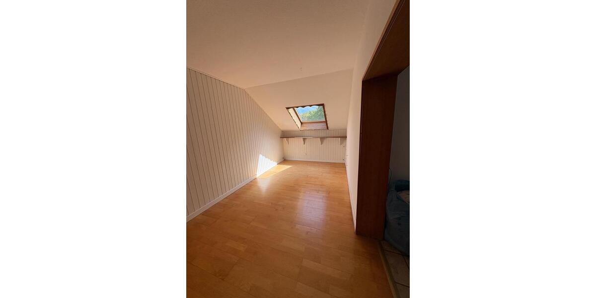 Etagenwohnung Herdecke - 3.5 Zimmer, 93 m&sup2;, 900&euro; | Angebot:26341696