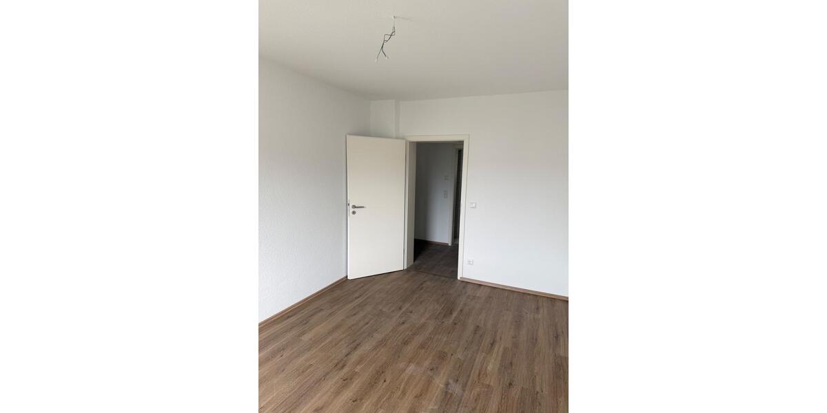 Etagenwohnung Bochum - 4 Zimmer, 73 m&sup2;, 693&euro; | Angebot:26375173