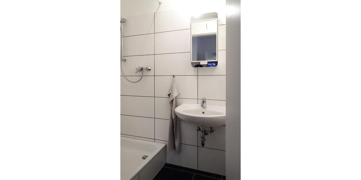 Etagenwohnung Remscheid Gemarkung Bergisch Born - 2 Zimmer, 38 m&sup2;, 310&euro; | Angebot:26376123