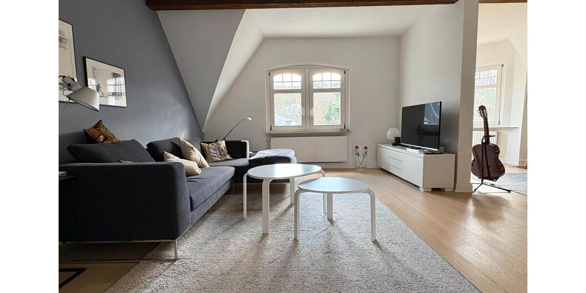 Dachgeschoßwohnung Wuppertal Arrenberg - 4.5 Zimmer, 115 m&sup2;, 1.150&euro; | Angebot:26227580