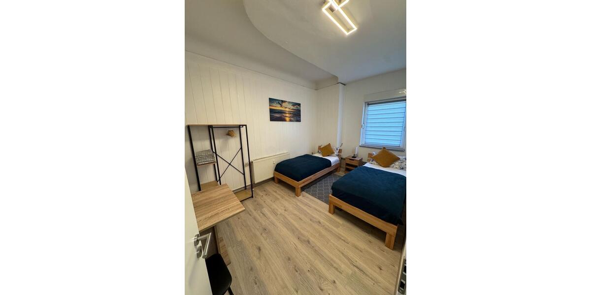 Etagenwohnung Duisburg Großenbaum - 3 Zimmer, 70 m&sup2;, 25&euro; | Angebot:20438710