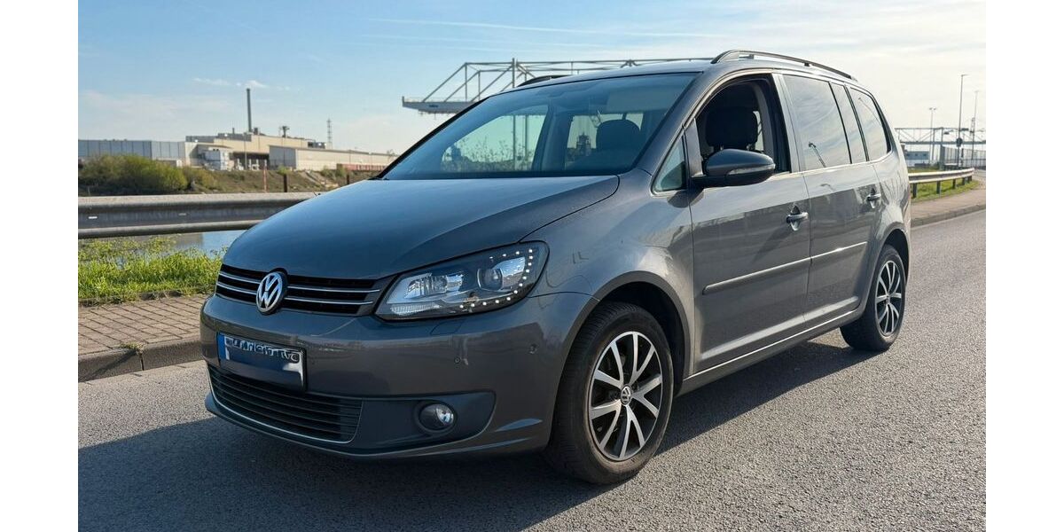 VW Touran 295.315 km 4.700 &euro; Duisburg 47138