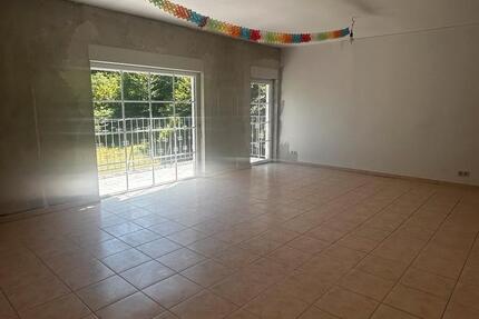 Wohnung Schalksmühle - 4.5 Zimmer, 120 m&sup2;, 800&euro; | Angebot:26221239