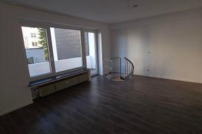 Wohnung Wuppertal Elberfeld - 2 Zimmer, 70 m&sup2;, 450&euro; | Angebot:26180125
