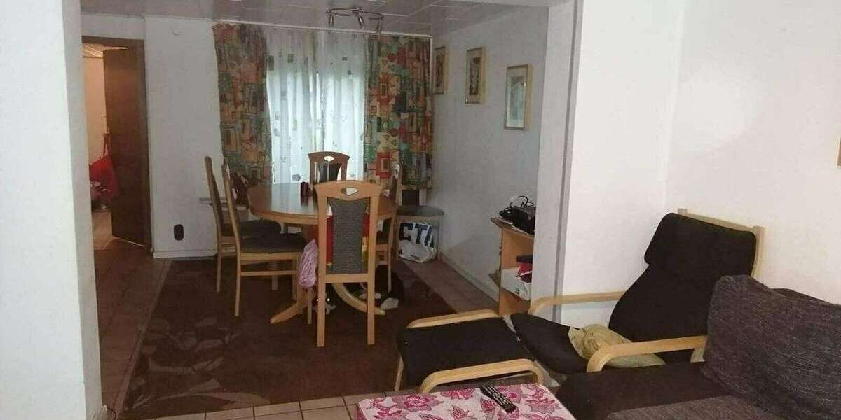 Zimmer Solingen - 3 Zimmer, 1.600&euro; | Angebot:24985975