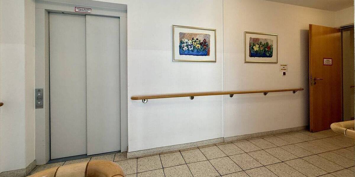 Etagenwohnung Duisburg / Neudorf Neudorf-Süd - 2 Zimmer, 53 m&sup2;, 149.000&euro; | Angebot:26359798