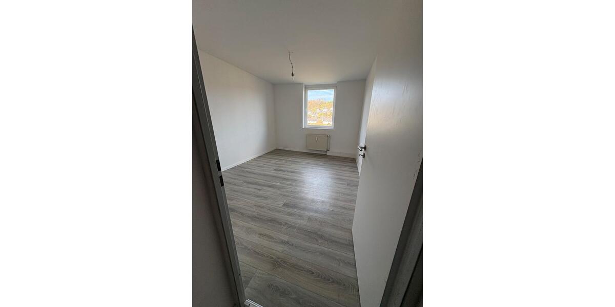 Terrassenwohnung Schalksmühle - 3 Zimmer, 95 m&sup2;, 850&euro; | Angebot:26216262