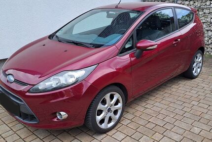 Ford Fiesta 164.630 km 2.500 &euro; Herten 45699