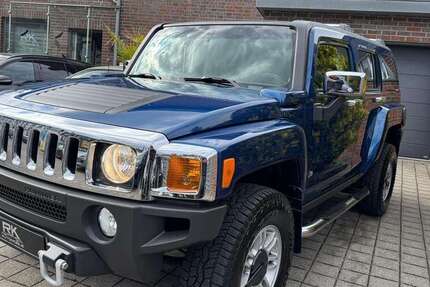 Hummer H3 111.000 km 16.800 &euro; Solingen 42651