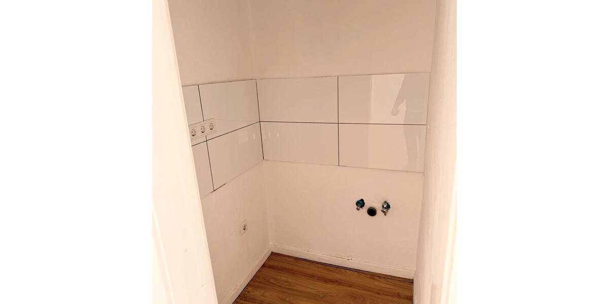 Etagenwohnung Wuppertal Lichtenplatz - 1 Zimmer, 21 m&sup2;, 280&euro; | Angebot:26366143