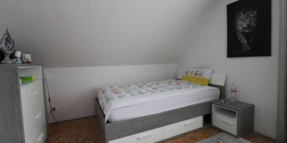 Einfamilienhaus Herne Herne-Mitte - 8 Zimmer, 200 m&sup2;, 315.000&euro; | Angebot:26881666