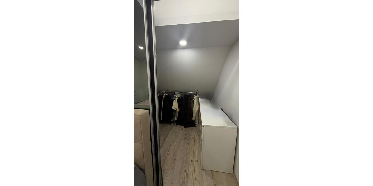Dachgeschoßwohnung Dortmund Eving - 2.5 Zimmer, 50 m&sup2;, 800&euro; | Angebot:26409015
