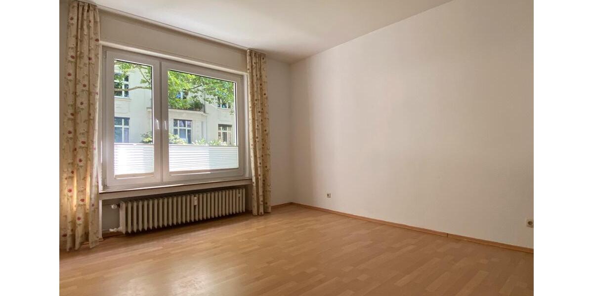 Erdgeschoßwohnung Essen Huttrop - 3 Zimmer, 87 m&sup2;, 325.000&euro; | Angebot:26357751