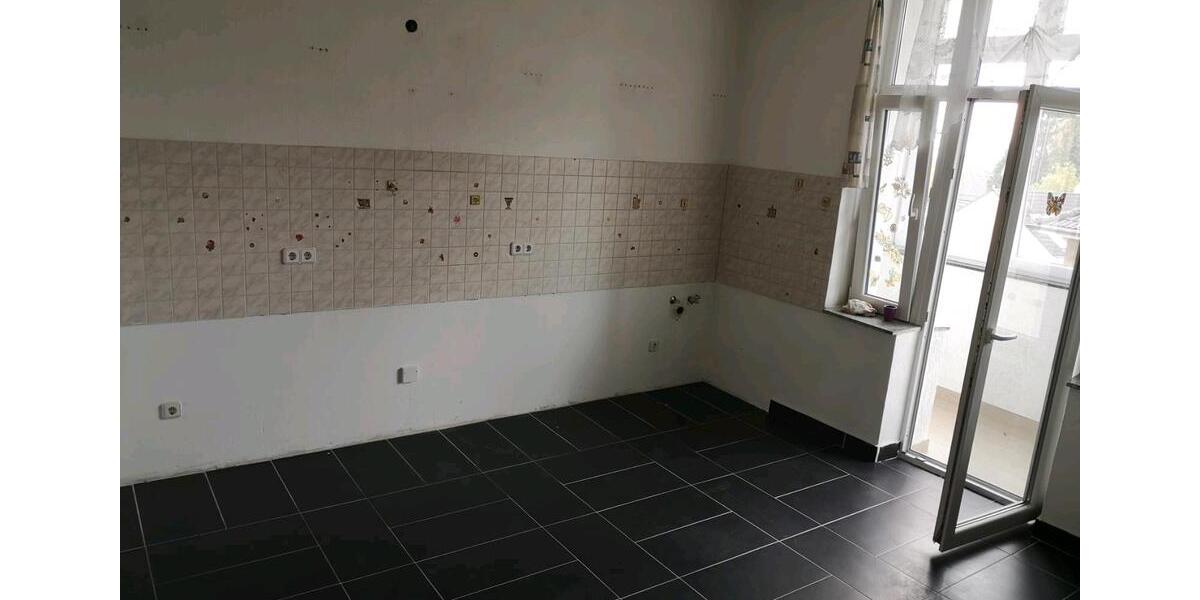 Etagenwohnung Solingen Burg - 4 Zimmer, 110 m&sup2;, 930&euro; | Angebot:24640570