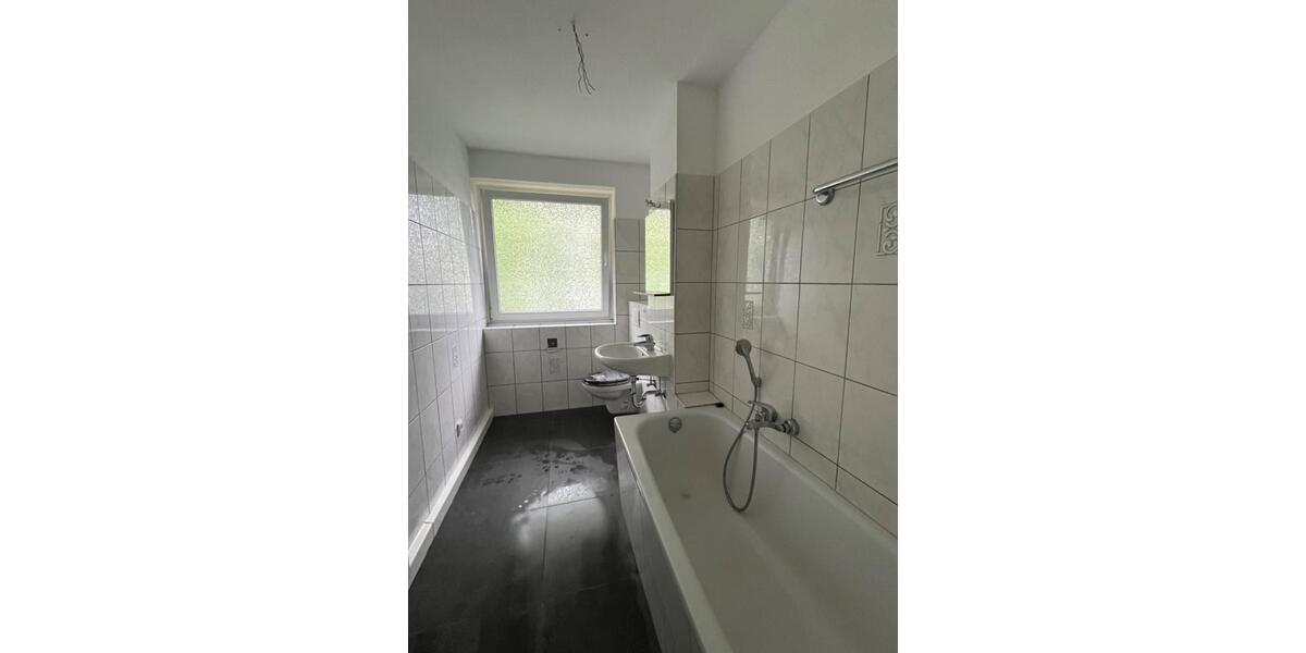 Etagenwohnung Essen Stadtbezirk VII - 3 Zimmer, 70 m&sup2;, 664&euro; | Angebot:26178494