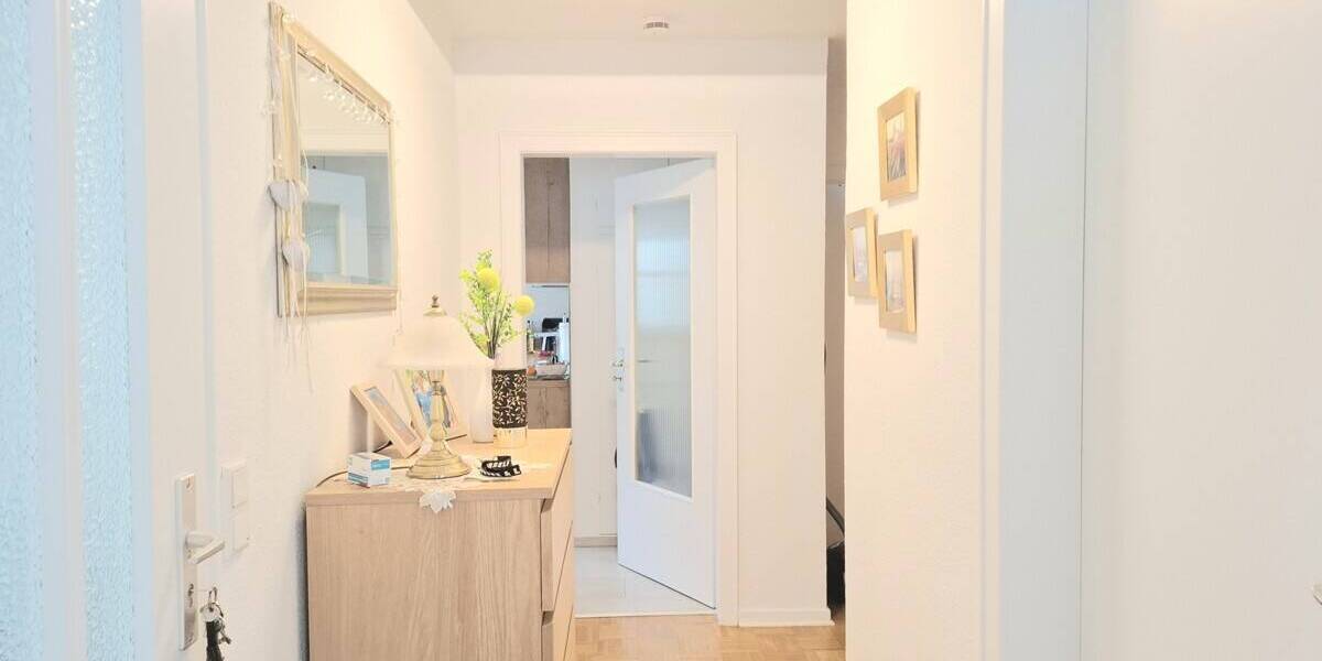 Recklinghausen-Paulusviertel! Helle, gemütliche Dachgeschosswohnung in zentrumsnaher Lage! - Etagenwohnung Recklinghausen Stadtmitte | Angebot:26393449