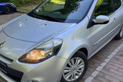 Renault Clio 117.000 km 1.999 &euro; Essen 45133