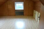 Maisonettenwohnung Solingen - 5 Zimmer, 125 m&sup2;, 1.200&euro; | Angebot:25395111