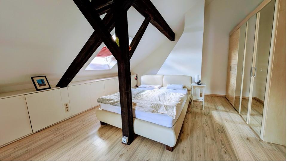 Einfamilienhaus Solingen Central - 2 Zimmer, 153 m&sup2;, 340.000&euro; | Angebot:27085999