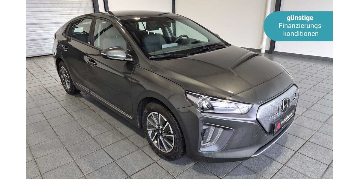 Hyundai IONIQ 37.066 km 18.890 &euro; Wuppertal 42287