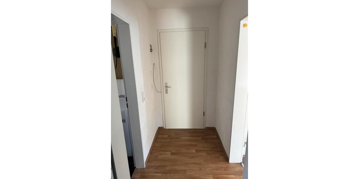 Etagenwohnung Solingen Wald - 1 Zimmer, 40 m&sup2;, 490&euro; | Angebot:26241841