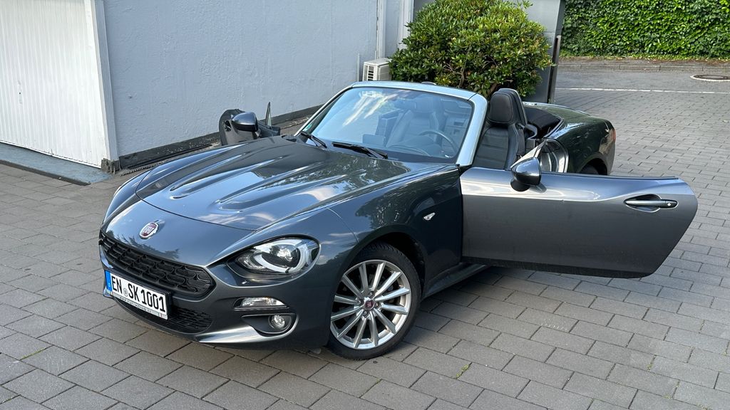 Fiat 124 Spider 29.600 km 18.000 &euro; Schwelm 58332