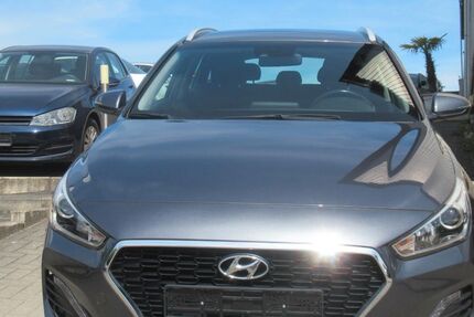 Hyundai i30 136.204 km 12.990 &euro; Herne 44653