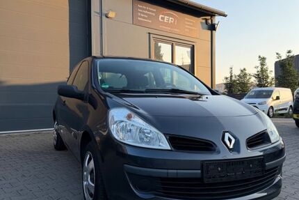 Renault Clio 90.171 km 2.600 &euro; Mülheim an der Ruhr 45472