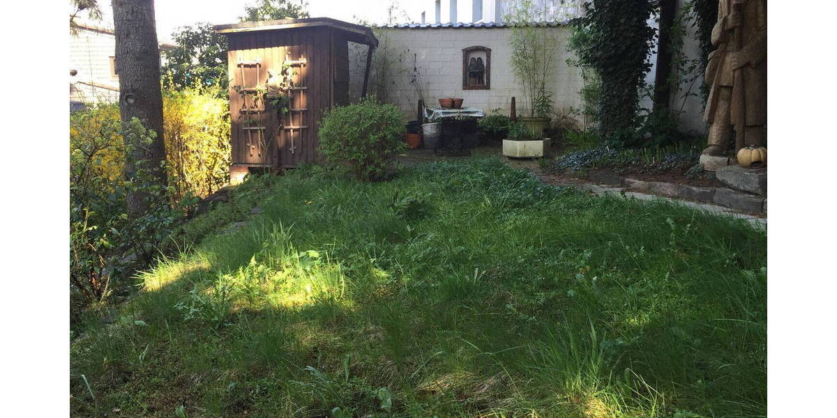 Einfamilienhaus Essen Bergerhausen - 8 Zimmer, 180 m&sup2;, 395.000&euro; | Angebot:26583846