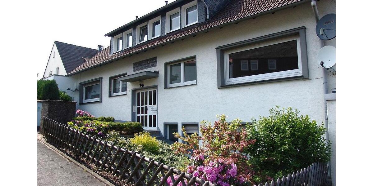 Dachgeschoßwohnung Remscheid Lüttringhausen - 3 Zimmer, 75 m&sup2;, 700&euro; | Angebot:26326965
