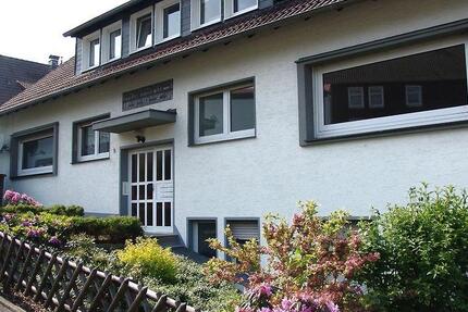 Wohnung Remscheid Lüttringhausen - 3 Zimmer, 75 m&sup2;, 700&euro; | Angebot:26326965