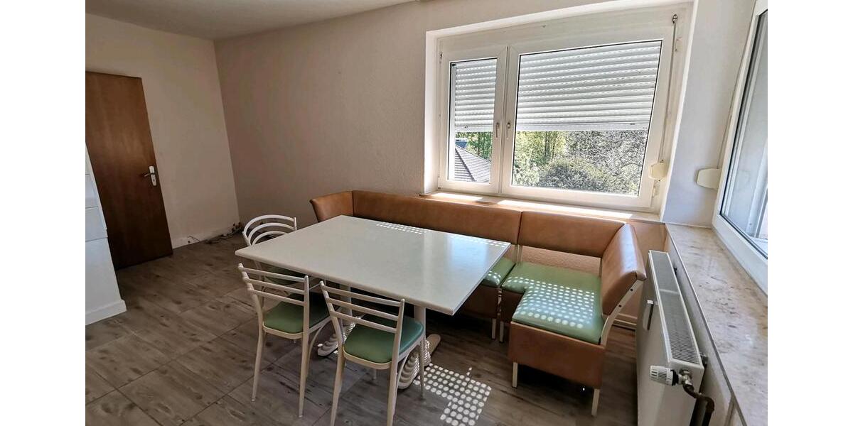 Etagenwohnung Wermelskirchen - 3 Zimmer, 80 m&sup2;, 1.070&euro; | Angebot:26381653
