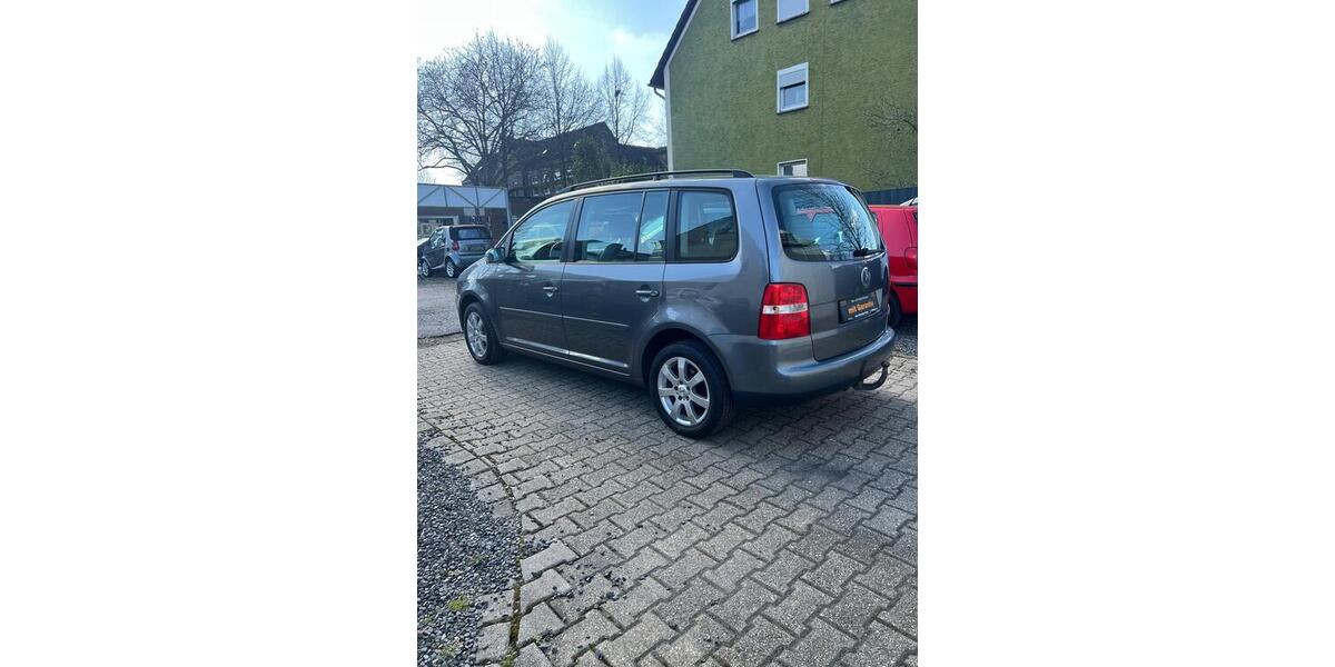 VW Touran 160.500 km 4.799 &euro; Witten 58454