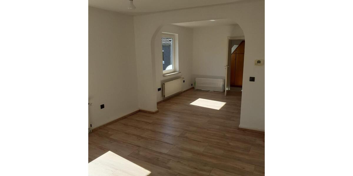 Etagenwohnung Wuppertal Sedansberg - 2 Zimmer, 69 m&sup2;, 520&euro; | Angebot:26374059