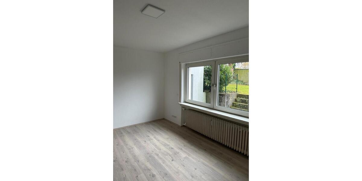 Etagenwohnung Wuppertal Gemarkung Barmen - 1 Zimmer, 38 m&sup2;, 429&euro; | Angebot:26396521