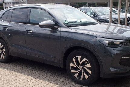 VW Tiguan 13.500 km 32.989 &euro; Gladbeck 45964