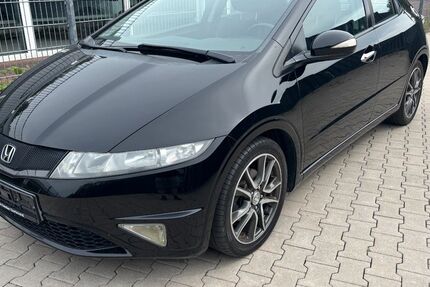 Honda Civic 84.560 km 7.990 &euro; Dortmund 44145
