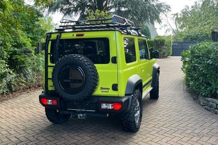 Suzuki Jimny 73.690 km 24.300 &euro; Velbert 42551
