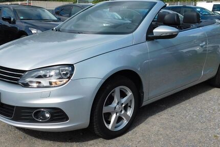 VW Eos 127.689 km 7.799 &euro; Mülheim 45473