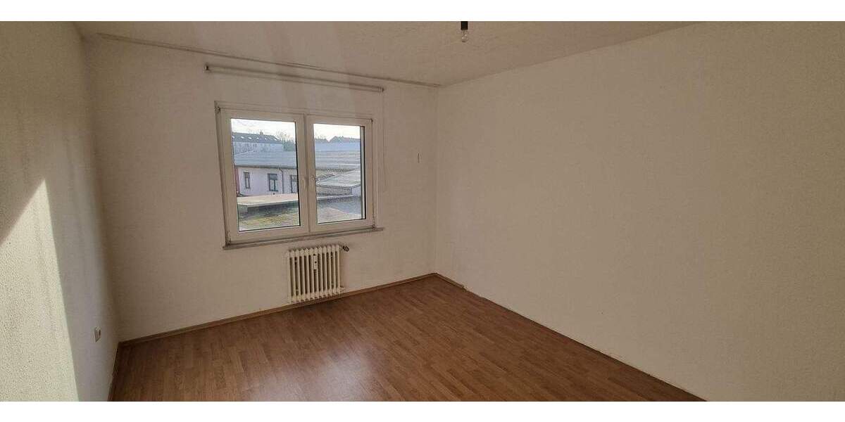 Etagenwohnung Mülheim an der Ruhr Mitte - 2 Zimmer, 49 m&sup2;, 350&euro; | Angebot:26392559