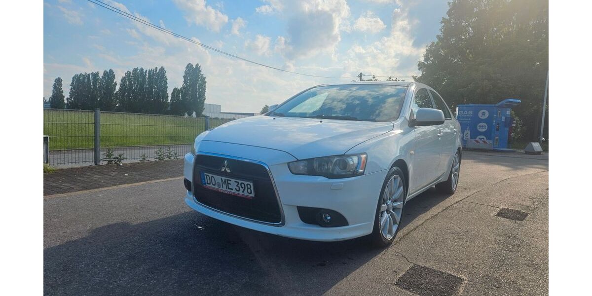 Mitsubishi Lancer 172.000 km 4.990 &euro; Dortmund 44289