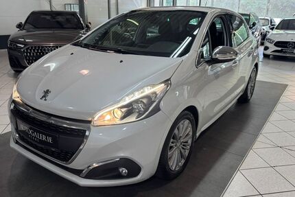Peugeot 208 61.000 km 8.900 &euro; Herne 44652
